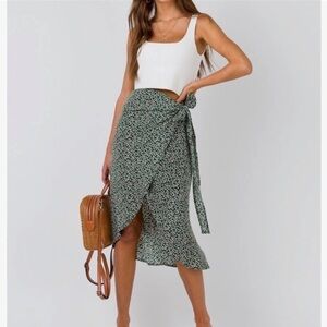 Princess Polly green floral midi skirt
